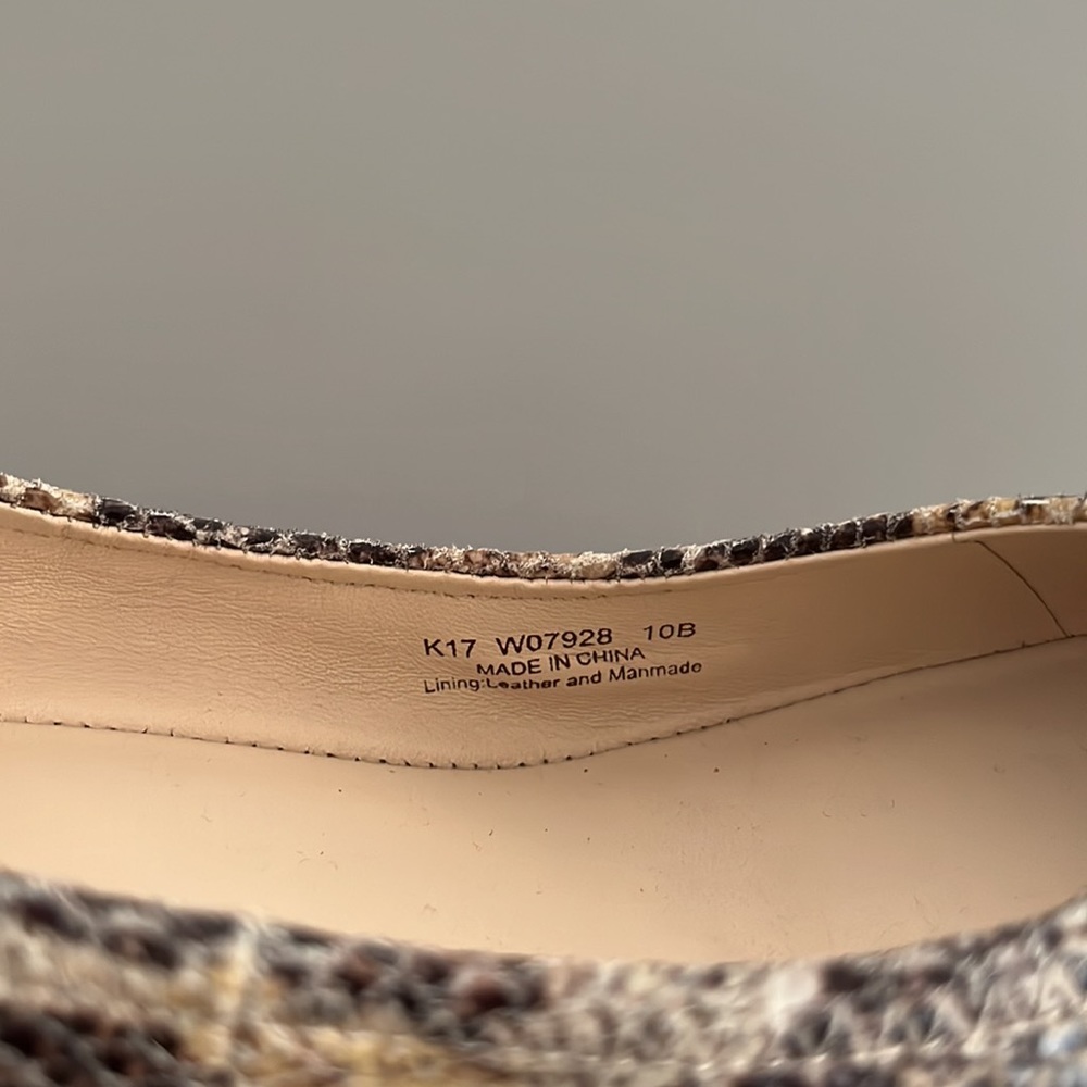 Cole Haan wedge snake print shoe size 10 - Picture 3 of 8